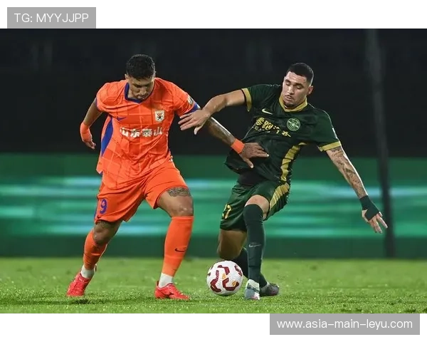 中超外援挑射越过门将技惊四座